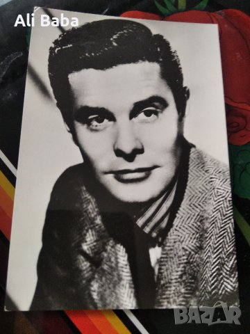 Картичка/снимка френския актьор Луи Журдан