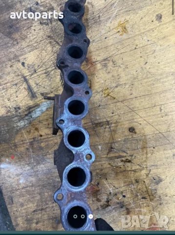 Chrysler voyager 2004година 2.5d Изпускателен колектор, снимка 3 - Части - 40397174