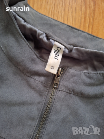 късо велурено палтенце яке , снимка 2 - Якета - 44569588