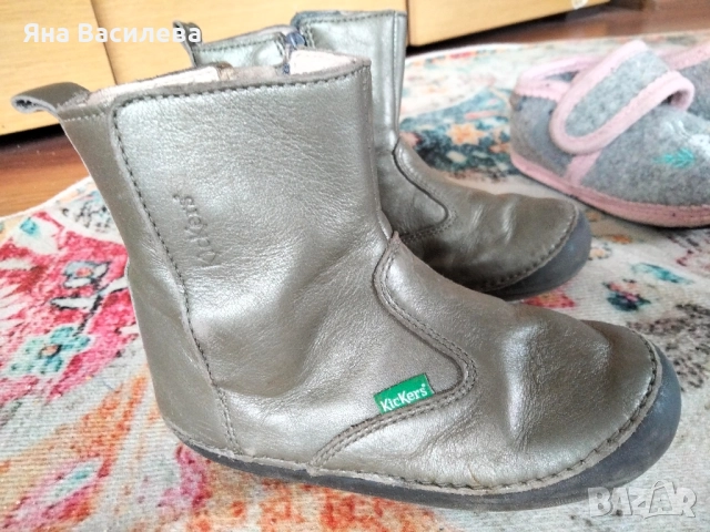 Детски обувки боти Kicker 25 номер, снимка 2 - Бебешки боти и ботуши - 51909217