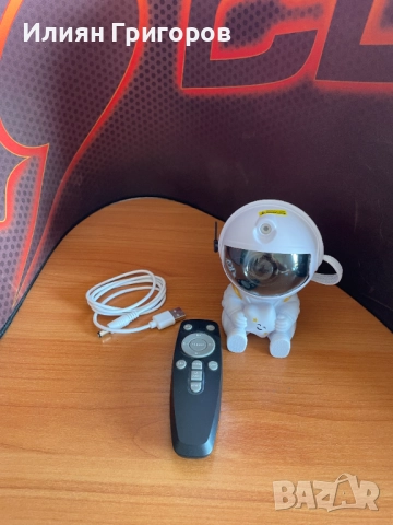 LED звездно небе лампа Astronaut, снимка 2 - Лед осветление - 51436343