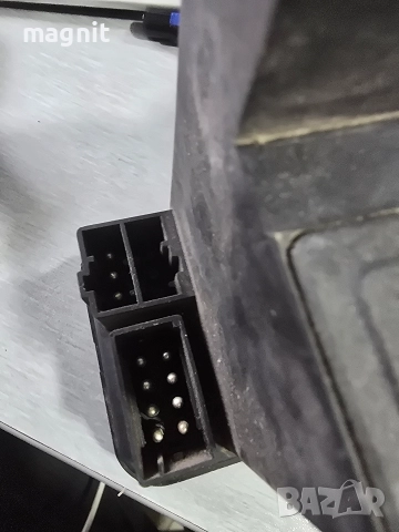 2028001948 Вакуум помпа Централна заключваща Mercedes W202, снимка 2 - Части - 52872867