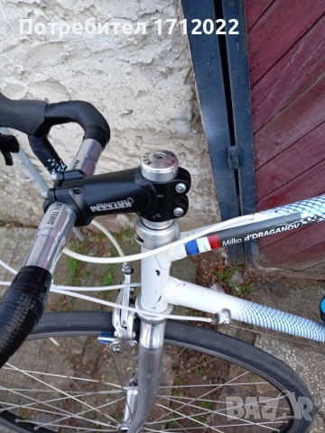 Лека шосейна вилка Kinesis 1'