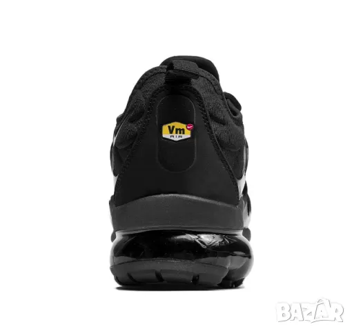 Оригинални NIKE AIR VAPORMAX PLUS  номер 42,5-43  , снимка 9 - Маратонки - 47457212