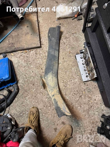 Задна лява кора на ляв вътрешен праг на Ауди Audi A8 D4 H4 само за 50лв. 4h0864607k, снимка 4 - Части - 52566555