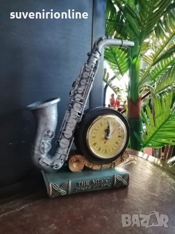 Сувенир саксофон с часовник на батерия , снимка 3 - Декорация за дома - 38772245