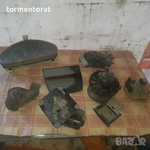 Мицубиши Каризма останали части, снимка 5 - Автомобили и джипове - 19895984