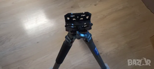 Продавам карбонов фотостатив Artsice AF80C, снимка 4 - Чанти, стативи, аксесоари - 49714955