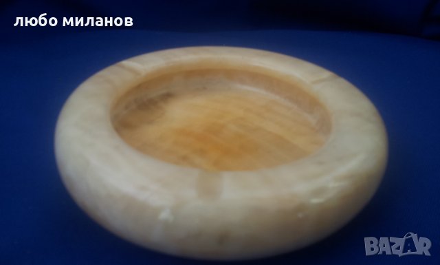 Пепелник от оникс