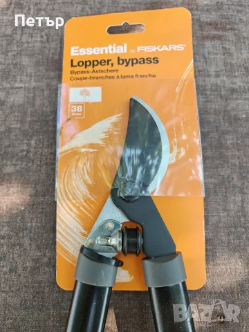 Ножица за клони Fiskars. 