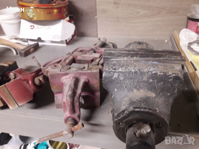 Клещи, менгеме