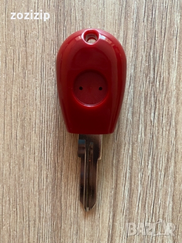 Кутийка ключ за Алфа Ромео Alfa Romeo, снимка 1 - Аксесоари и консумативи - 36046261