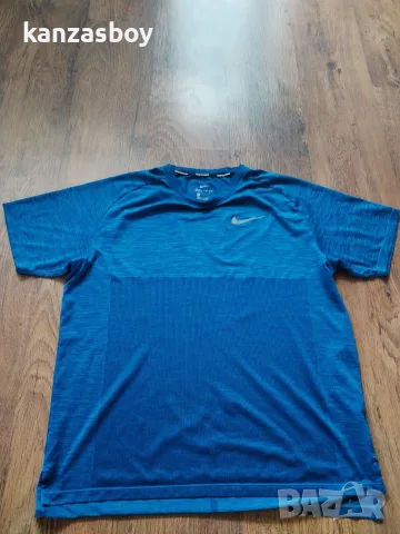 nike dri fit - страхотна мъжка тениска L ОТЛИЧНА, снимка 6 - Тениски - 55830016
