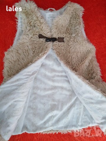 Детско елече, снимка 2 - Детски якета и елеци - 33861061