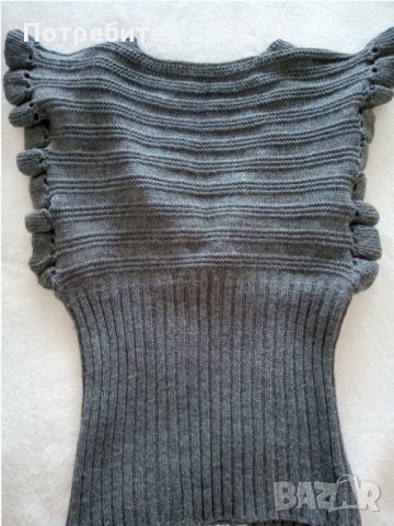 Дамски пуловер, снимка 2 - Блузи с дълъг ръкав и пуловери - 34346501
