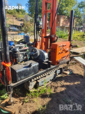 верижна самоходна сондажна машина, снимка 4 - Индустриална техника - 52630974