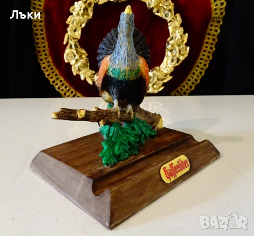 Порцеланова фигура Глухар,поставка за пура,лого на бира Hasseröder, снимка 3 - Антикварни и старинни предмети - 53066932