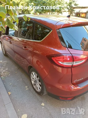 Продавам Форд c max 2016г.дизел 120кс.,гаражен ,без забележки. Всичко платено до 07.2027г., снимка 2 - Автомобили и джипове - 56045525