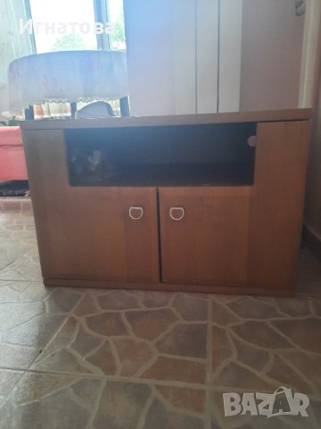 ТВ шкаф , снимка 5 - Шкафове - 42345095