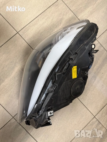 Десен фар за БМВ ф10/11, снимка 3 - Аксесоари и консумативи - 53132050