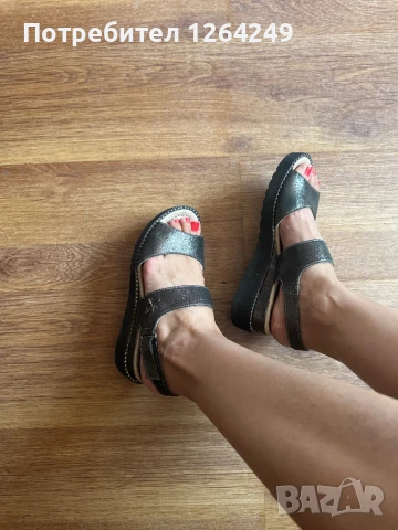 Обувани са 5 пъти , снимка 3 - Сандали - 50819373