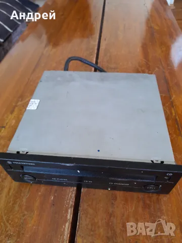 Стар CD Player Volkswagen, снимка 2 - Други ценни предмети - 47778055