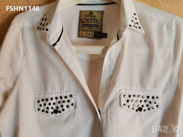 Бяла риза с капси , снимка 1 - Ризи - 41392243