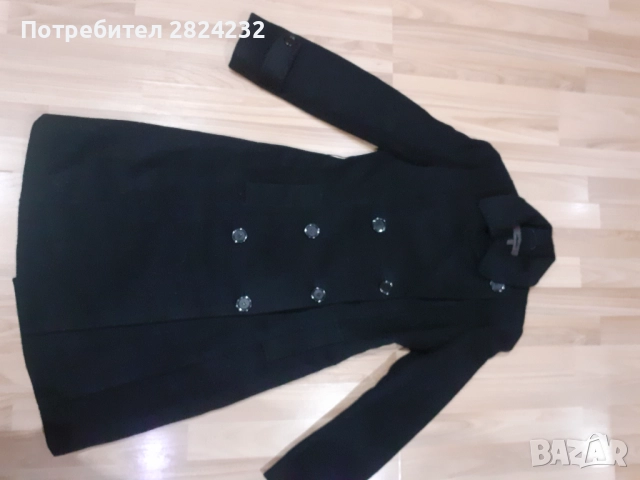 Дамско палто на Max Mara , снимка 2 - Палта, манта - 52693814