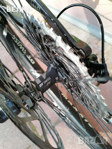 Планински велосипед Canyon Spectral CF 9.0 * 27.5 * L * Carbon * 1 x 12 *, снимка 12 - Велосипеди - 53786372