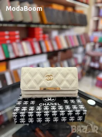 Chanel дамски портмонета Различни цветове , снимка 5 - Портфейли, портмонета - 48349579