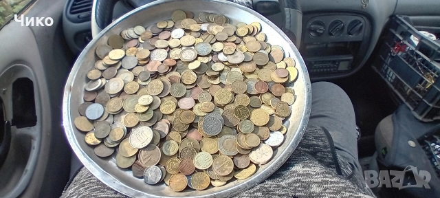 300бр чужди стари монети