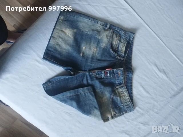 къси дънки- DSQUARED- унисекс-XL размер, снимка 4 - Къси панталони - 50990528