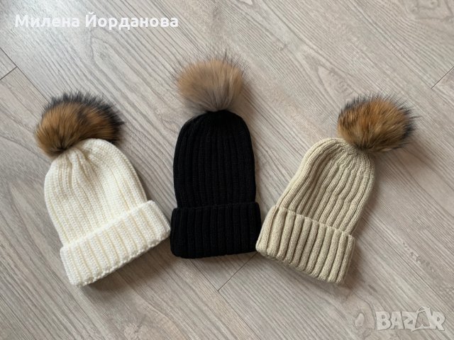 Шапка с помпон от естествен косъм, снимка 2 - Шапки - 34672077