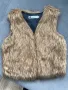 Дамски пухен елек, снимка 1