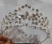 Висока сребриста корона тиара диадема с камъчета дамска детска, снимка 1