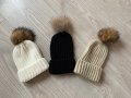 Шапка с помпон от естествен косъм, снимка 2