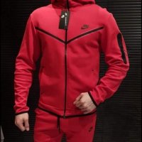 Мъжки екипи Nike, снимка 1 - Спортни дрехи, екипи - 41777536