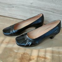Нови кожени бълг. обувки, снимка 2 - Дамски обувки на ток - 39895171