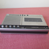 Vintage GRUNDIG RR60  - радиокасетофон, снимка 6 - Радиокасетофони, транзистори - 36445786