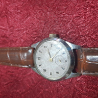 Стар механичен часовник, снимка 7 - Антикварни и старинни предмети - 36402227