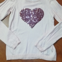 H&M блуза/пуловер със сменящи се пайети, 134-140см, снимка 1 - Детски Блузи и туники - 36112848
