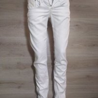 Дамски дънков  панталон G Star M 27/32, снимка 1 - Панталони - 34733852