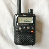 Icom IC-R5, снимка 1 - Ресийвъри, усилватели, смесителни пултове - 36167178