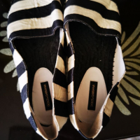 Дамски обувки Долче и Габана, снимка 2 - Дамски ежедневни обувки - 36209579
