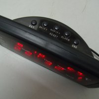 № 7098 настолен LED дигитален часовник CAIXING  - модел СХ 868  - работещ , 220 V, снимка 3 - Други - 41970163