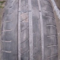 Продавам 1бр. GoodYear EfficientGrip Performance 195/65/15 , снимка 1 - Гуми и джанти - 44261450