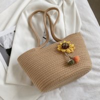 Плетена дамска чанта тип кошница Brown, снимка 8 - Чанти - 41477350