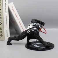 Статуетка Marvel: Spider-Man - Venom (Hero Collector), екшън фигура 23 cm, снимка 4 - Фигурки - 40082003