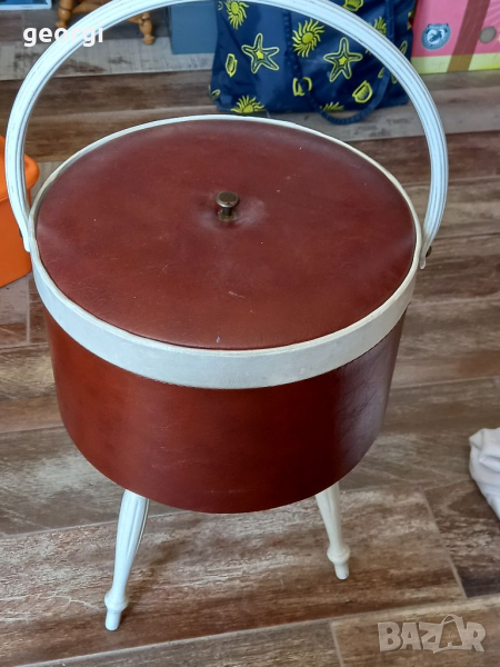 Два ретро немски шивашки кутии за принадлежности, снимка 1