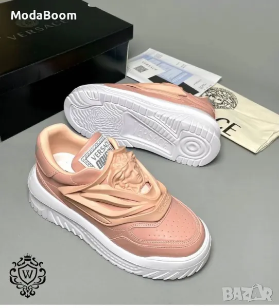 Versace дамски маратонки, снимка 1